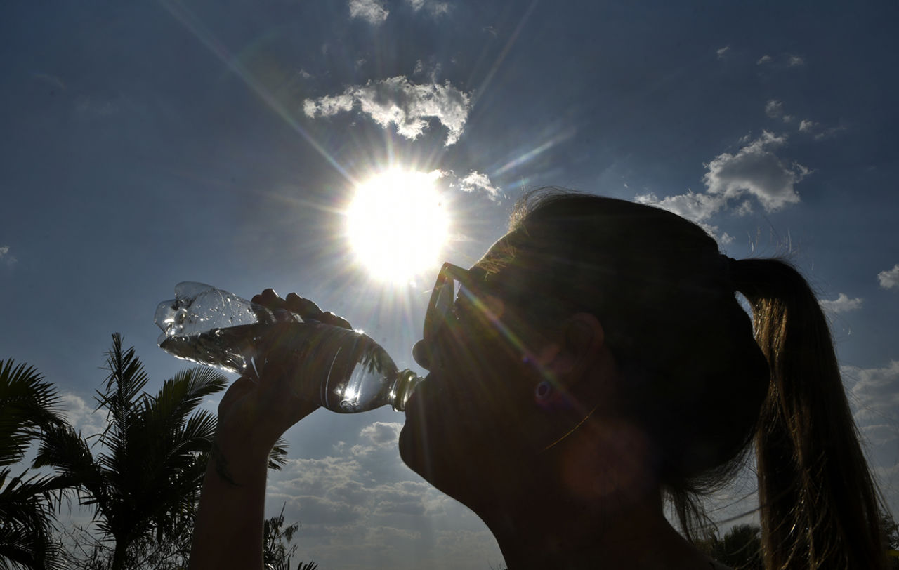 ONDA DE CALOR COM TEMPERATURAS ELEVADAS CHEGA NO VALE DO PARAÍBA E REGIÃO