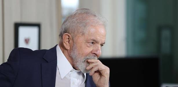 COM POPULARIDADE CAINDO AINDA MAIS, LULA DEVE COBRAR PAUTAS POSITIVAS