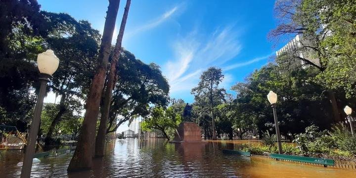 SOL VOLTA A APARECER NO RIO GRANDE DO SUL, MAS ESTADO CONTINUA EM ALERTA