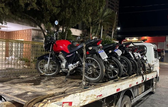 OPERAÇÃO POLICIAL APREENDE SEIS MOTOCICLETAS E UM CASAL NA CIDADE DE GUARATINGUETÁ