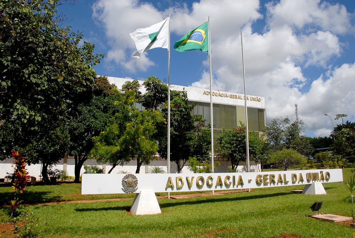 Governo federal pede mais prazo para apresentar plano contra desmatamento na Amazônia