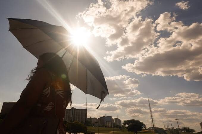 ALERTA DE ONDA DE CALOR NO VALE DO PARAÍBA (INMET) INFORMA