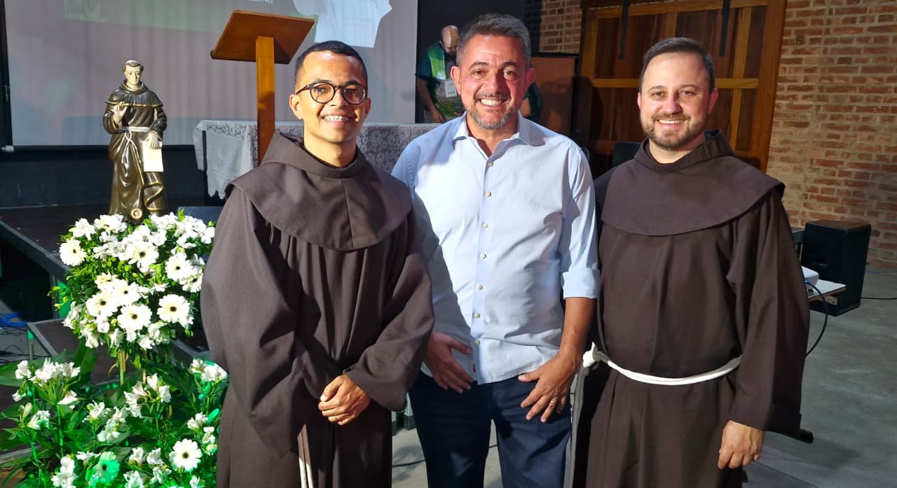 Deputado Danilo Balas reforça apoio à Festa de Frei Galvão e ao turismo religioso em Guaratinguetá